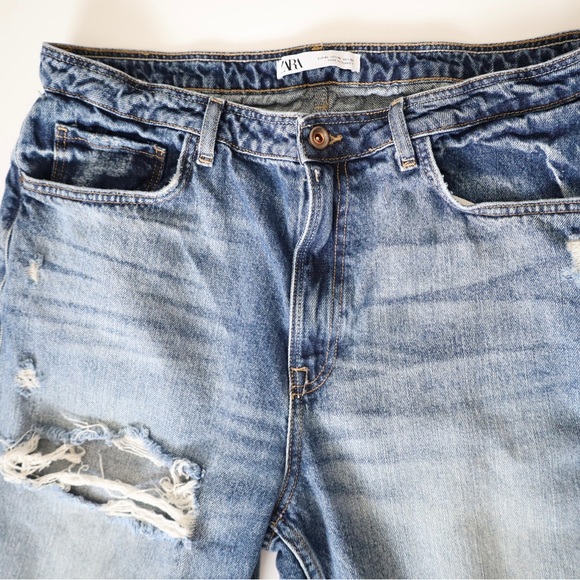 Rare Zara Denim Collection Distressed Denim Jeans with Asymmetric Seams Size 10 - Picture 3 of 9